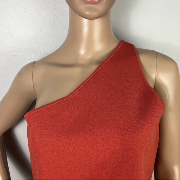 NEW A.L.C. REVOLVE ONE-SHOULDER CROP TOP - Picture 3 of 10